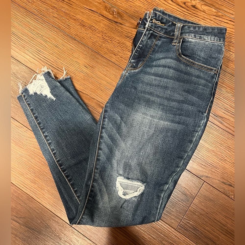 Women’s Maurices midrise small extra short skinny jeans